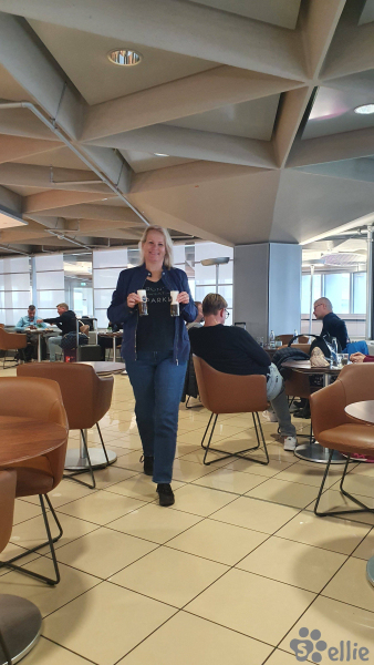 DHL Lounge